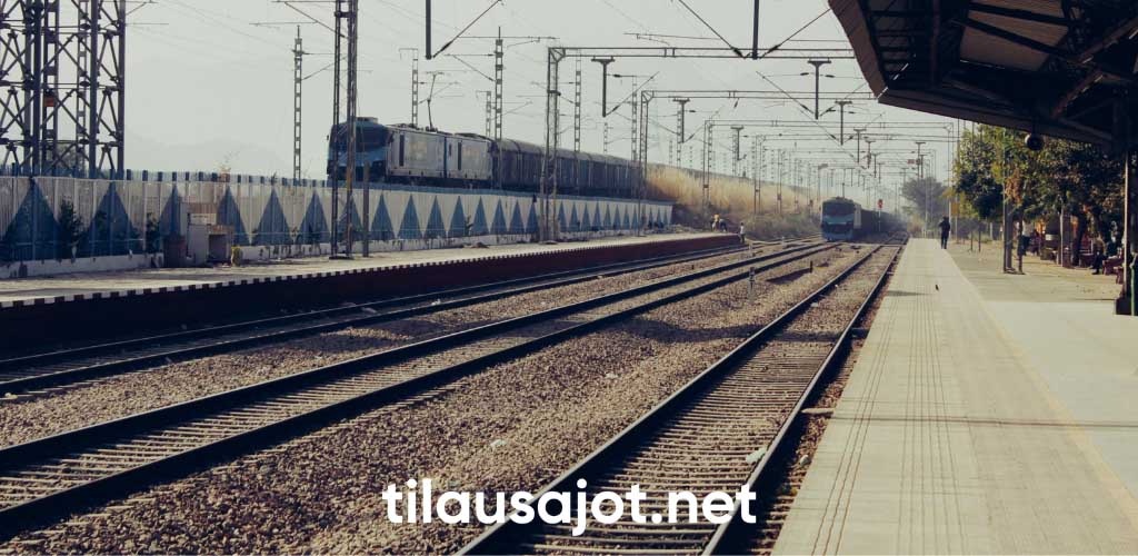 junaraiteet asemalla  Tilausajot.net