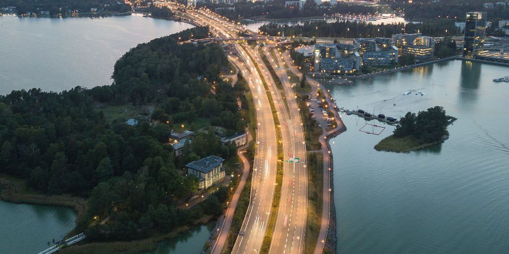 Tilausajo taksilla – Mikä on välimyyntivarausehto