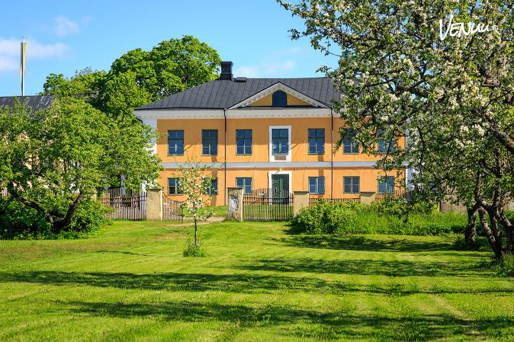 Brinkhallin kartano häät Turussa – historiallinen kartano Kakskerrassa meren läheisyydessä