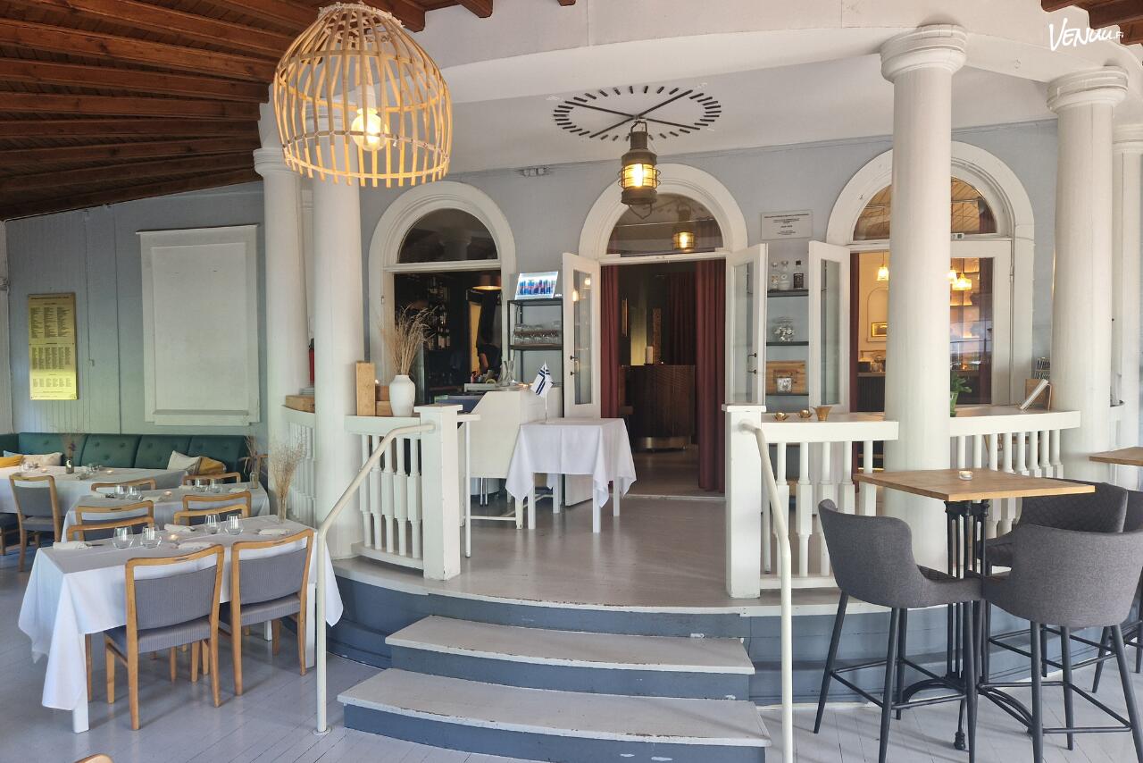 Eatery Alex 1917 häät Ruissalossa – historiallinen ravintola meren rannalla Turussa