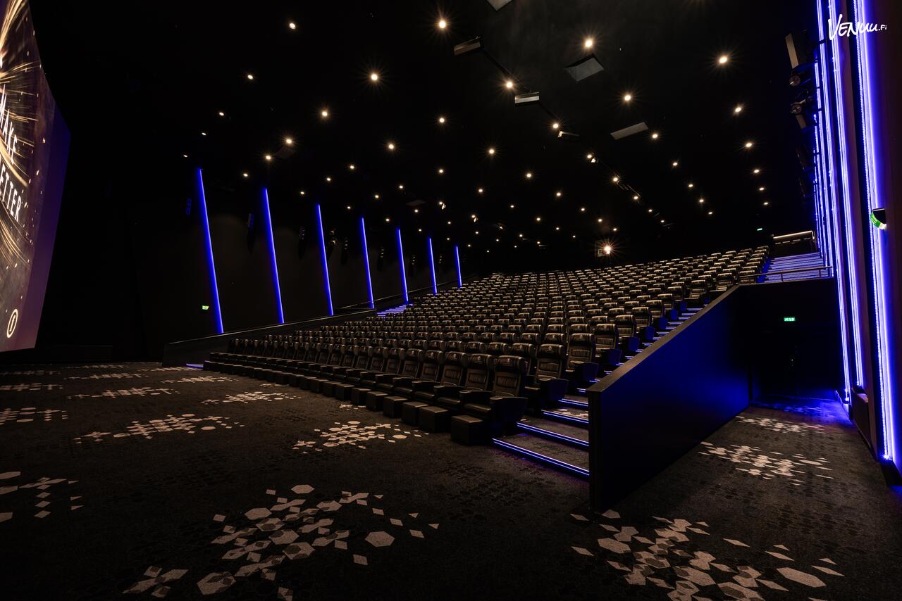 Finnkino Plevna iSense Tampere seminaaritila bussikuljetus - Tilausajot.net