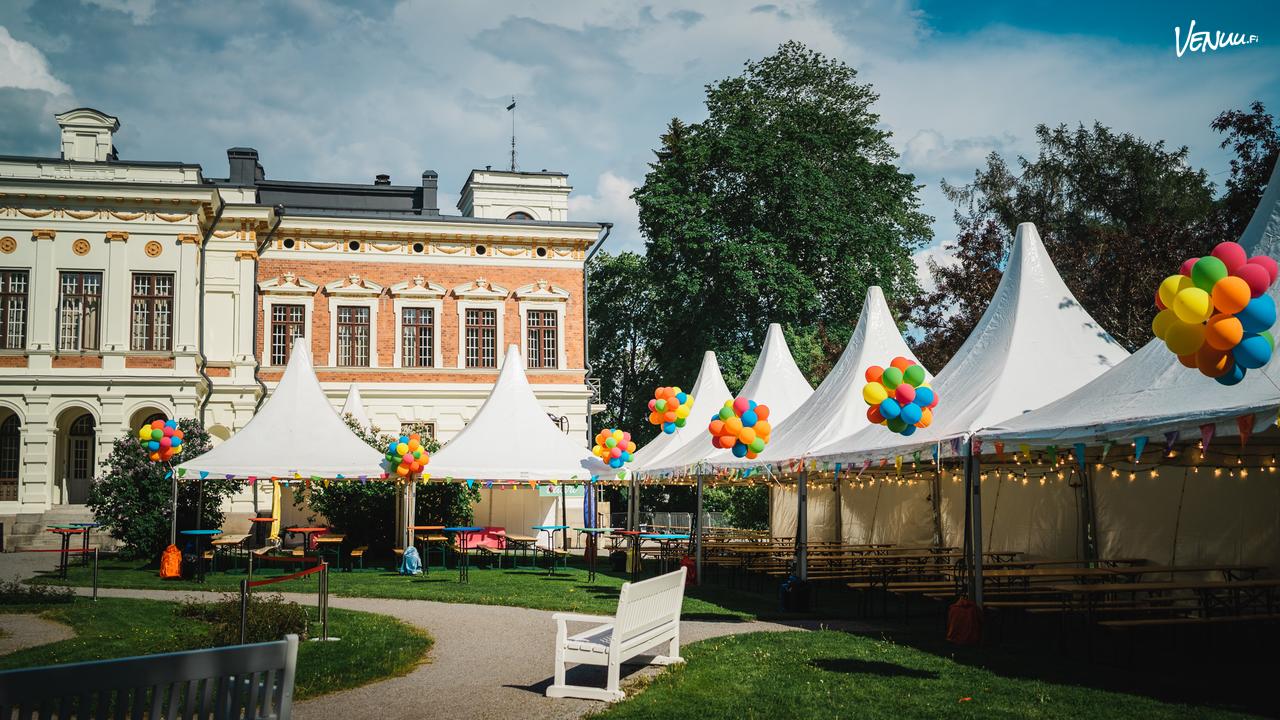Hatanpään kartano juhlatila Tampereella – historiallinen kartano suurille juhlatilaisuuksille