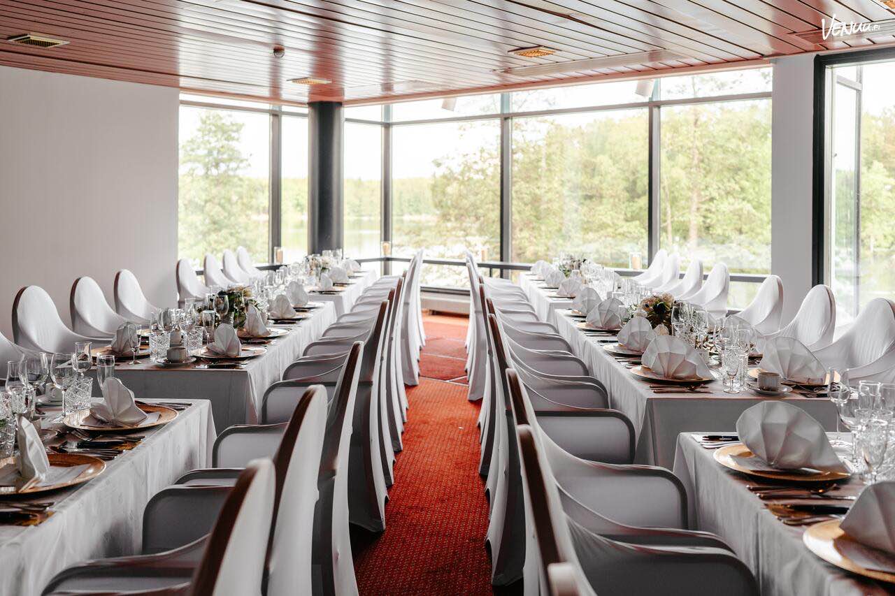 Hotelli Waltikka tapahtumaravintola Valkeakoski häät kuljetus tilausajo - Tilausajot.net