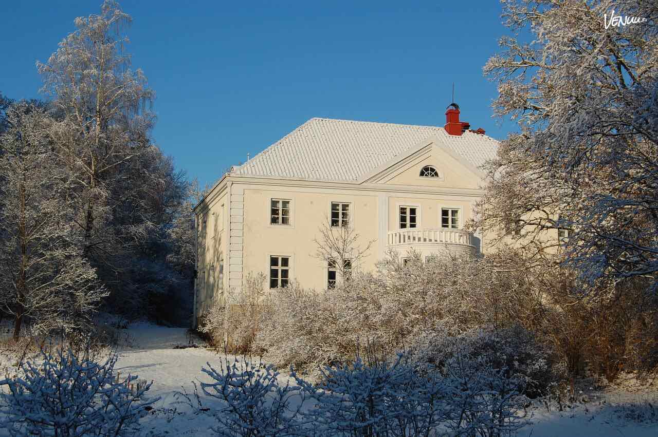 Liedon Vanhalinna juhlasali Lieto hääpaikka kuljetus tilausajo - Tilausajot.net