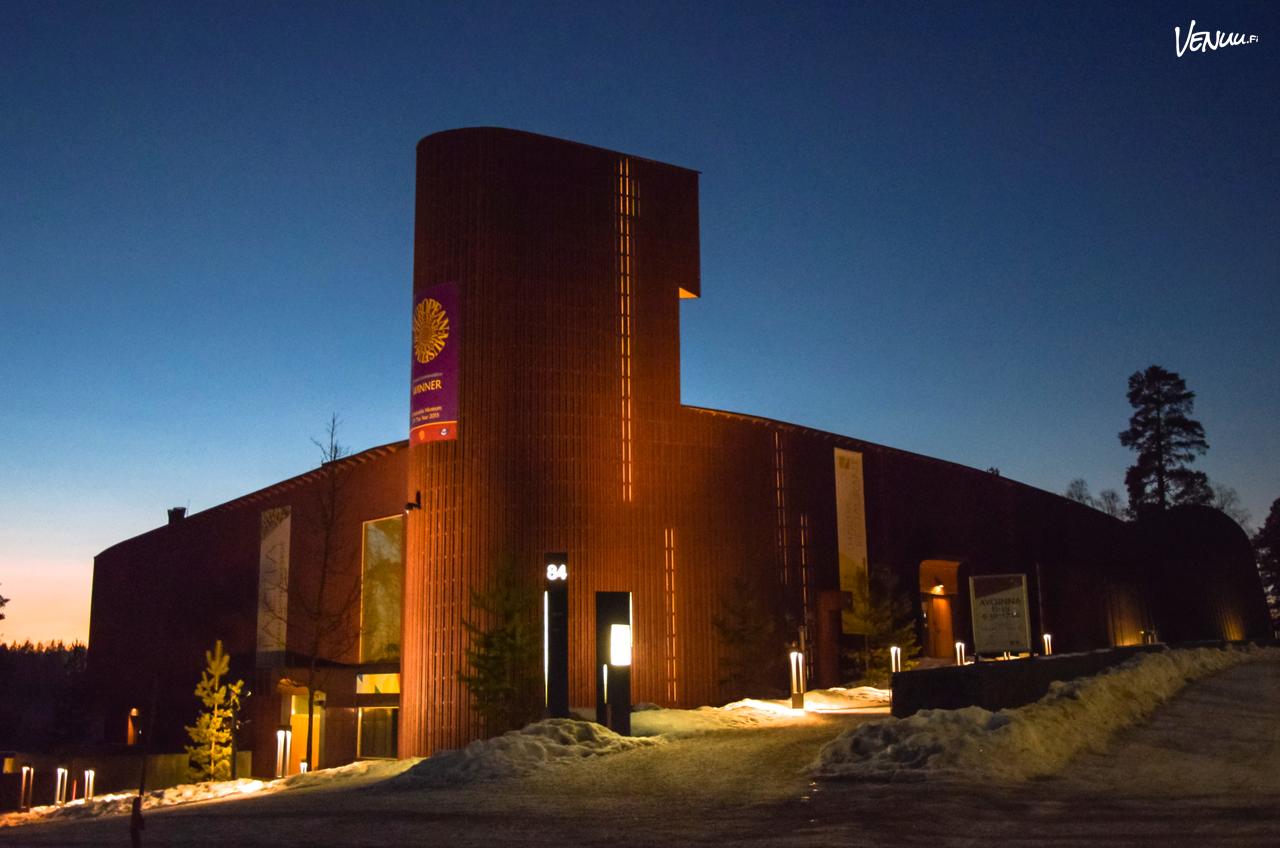 Luontokeskus Haltia Espoossa yritysryhmien tilausajoihin ja seminaarikuljetuksiin - Tilausajot.net