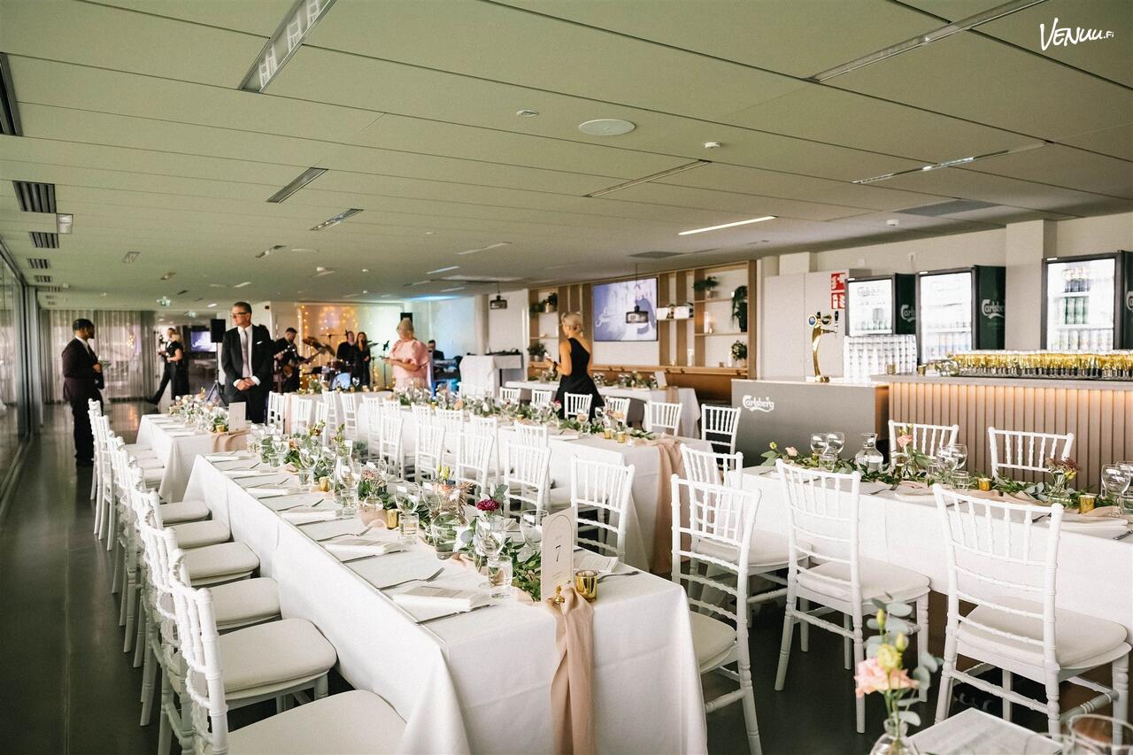 Tammelan Stadion Mercedes Club juhlatila Tampereella – moderni tila suurille tapahtumille