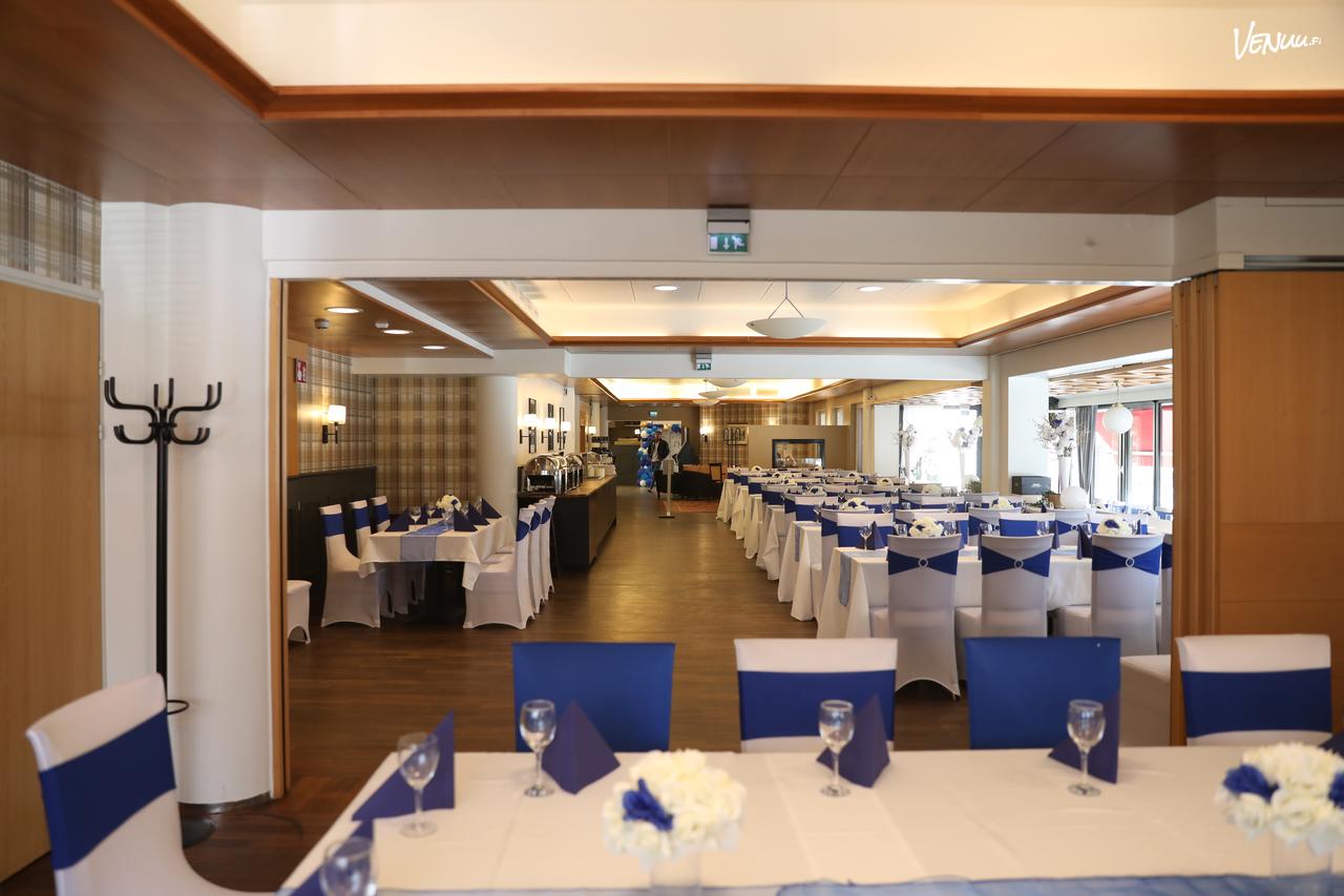 Finlandia Park Hotel Ravintola Puisto häihin Helsingissä – tunnelmallinen juhlatila ja tilausajo häävieraille - Tilausajot.net