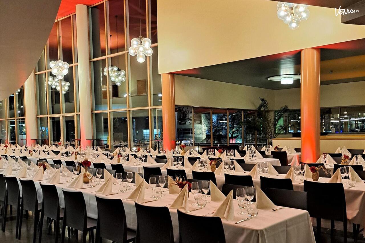 Lasipalatsin Bio Rex Lämpiöt juhlatila Helsingissä – näyttävä tila gaaloihin ja yritysjuhliin