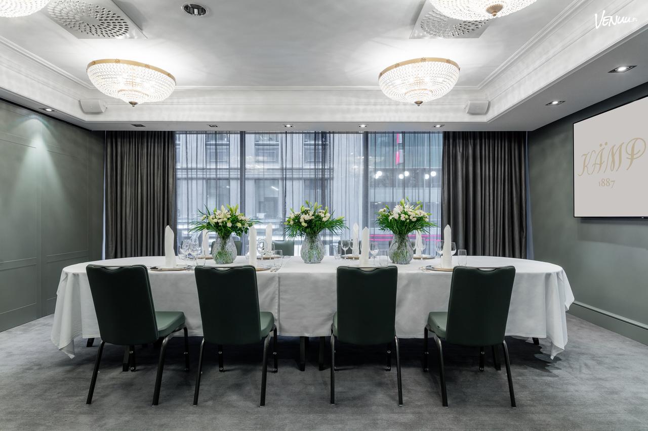 Hotel Kämp Jean Helsingissä – klassinen kokoustila Helsingin ydinkeskustassa ja edustavat yritystilaisuudet - Tilausajot.net