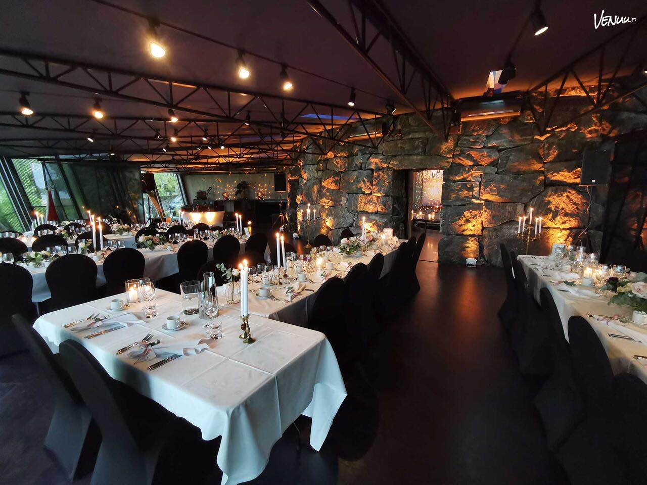 Villa Haka Helsinki häätila merenranta kuljetus tilausajo - Tilausajot.net